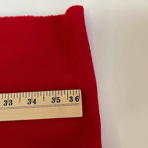 Vintage 100% Lambswool Fringe Scarf Rectangle Cherry Red Made in Italy Holiday - Picture 7 of 7